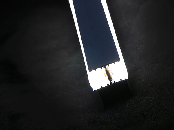 上下發光式櫥柜燈